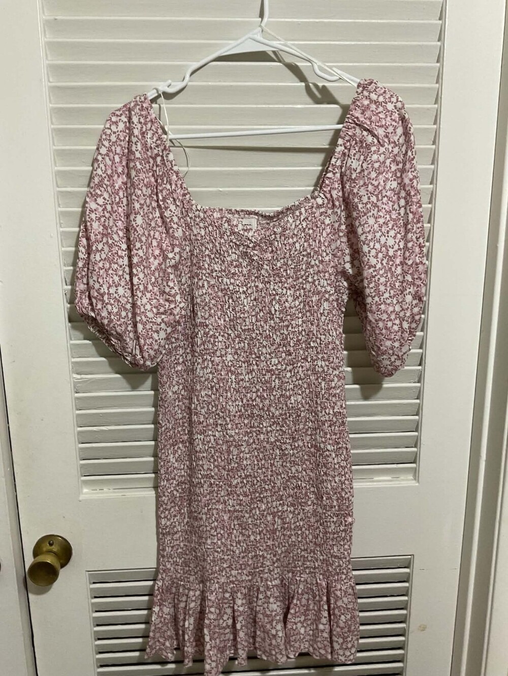 Smocked Pink Floral Puff-Sleeve Midi Dress